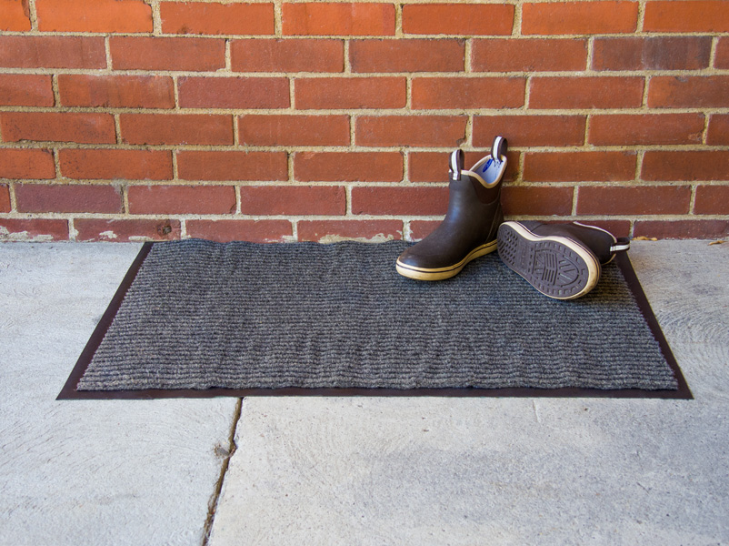 MUSSON SR23 SPECTRA-RIB ENTRANCE MAT 2 X 3 MUSSON SR23 SPECTRA-RIB ENTRANCE MAT 2 X 3